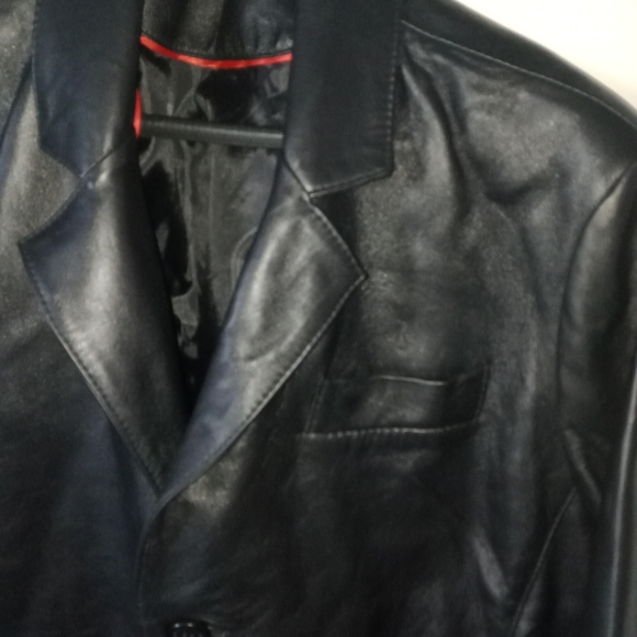 Leather jacket - Picture 7 of 7